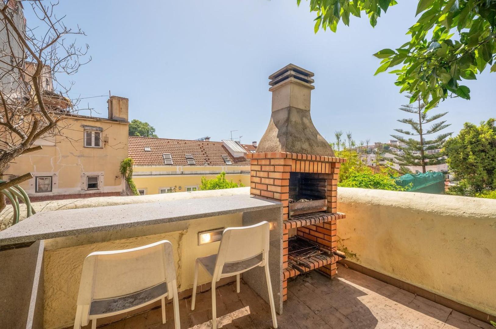 Appartement Guestready - Lemon House With Private Garden à Lisboa Extérieur photo